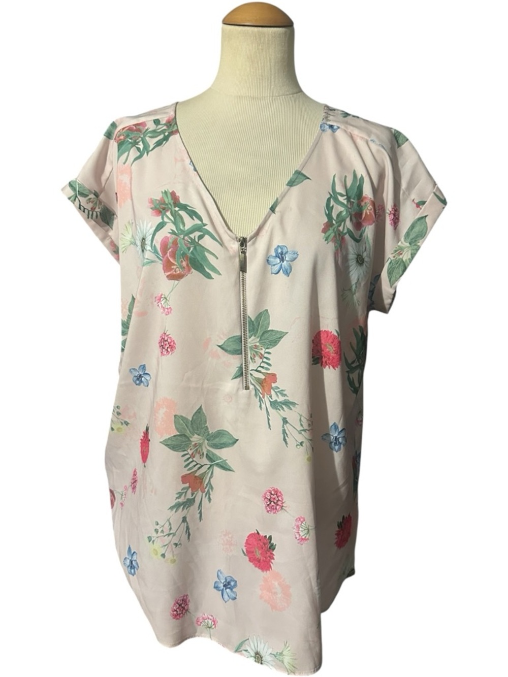 Express Short Sleeve V-Neck Front Zipper Blouse Pink Floral Size XL